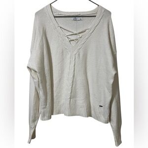 Hollister white v-neck lace up cable knit details boxy fit long sleeve sweater